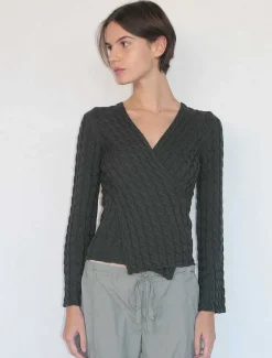 No 1704/Valeria><noscript><img width=